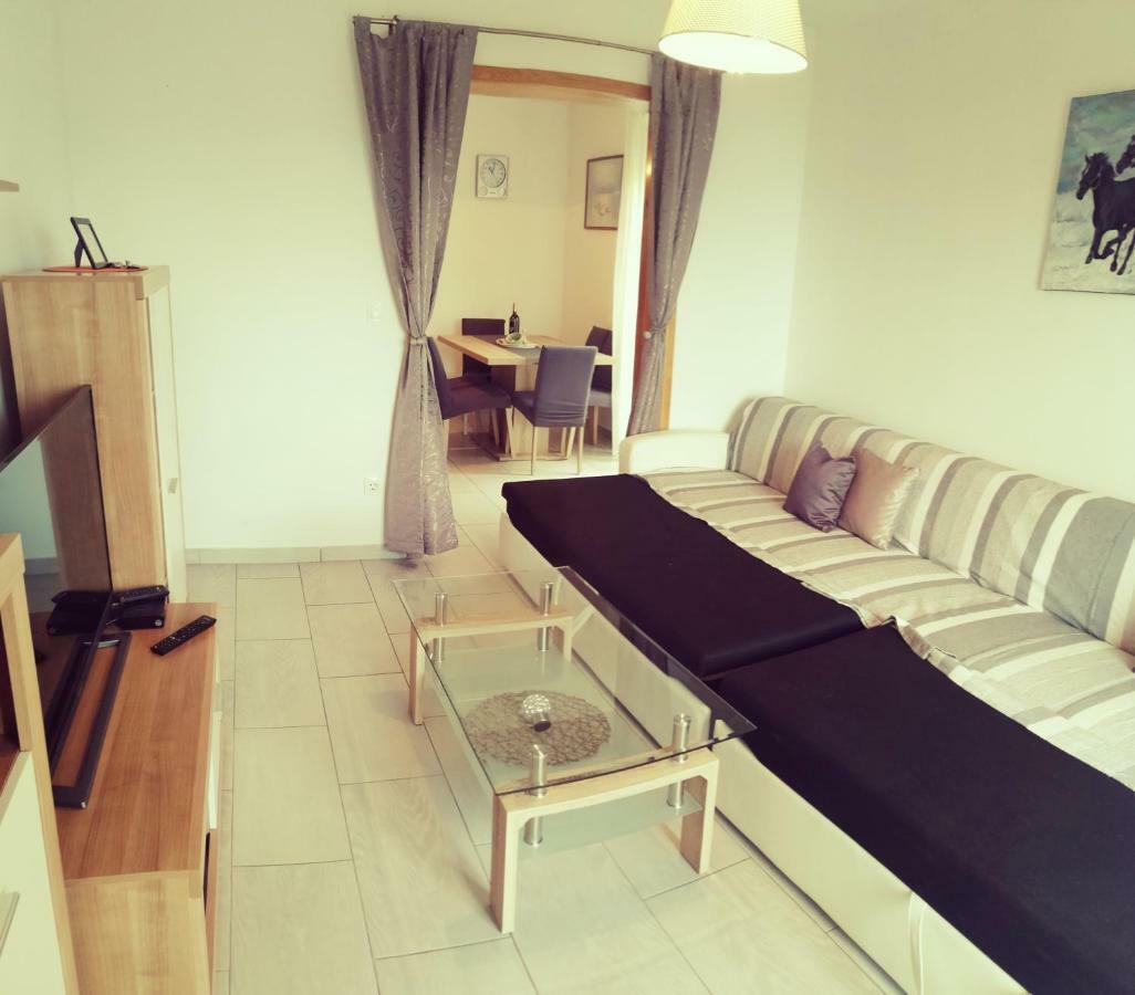 Apartmani Nada Klenovica Extérieur photo