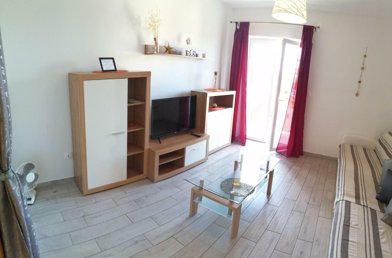 Apartmani Nada Klenovica Extérieur photo