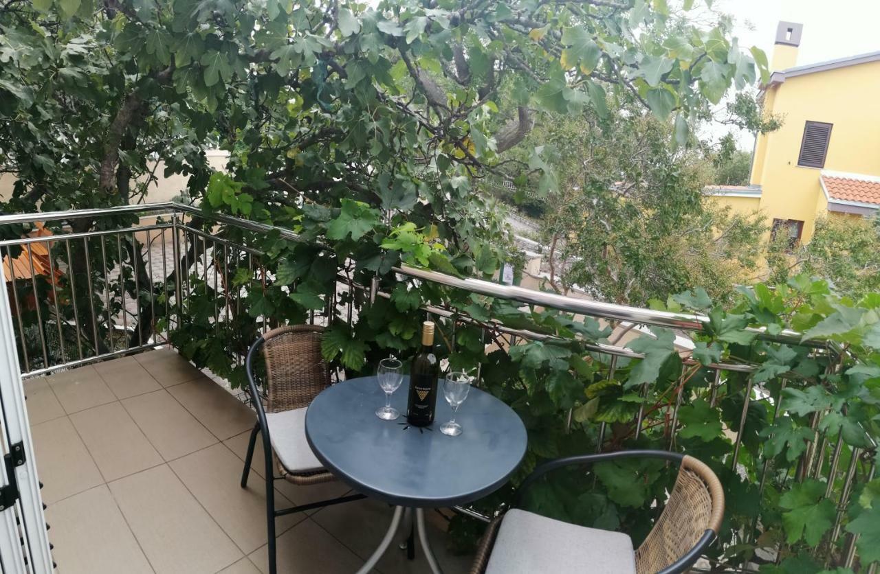 Apartmani Nada Klenovica Extérieur photo